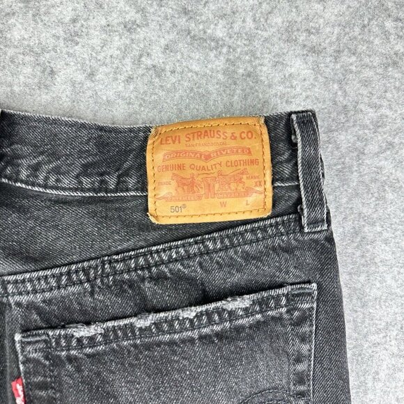 Levis Premium 501 Jeans Womens 29 Faded Black Distressed Studded Crop Big E Rock - Picture 6 of 16